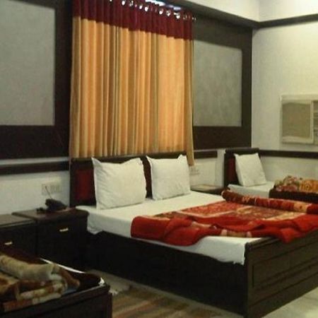 Hotel Ambaji International Ranpur Eksteriør billede