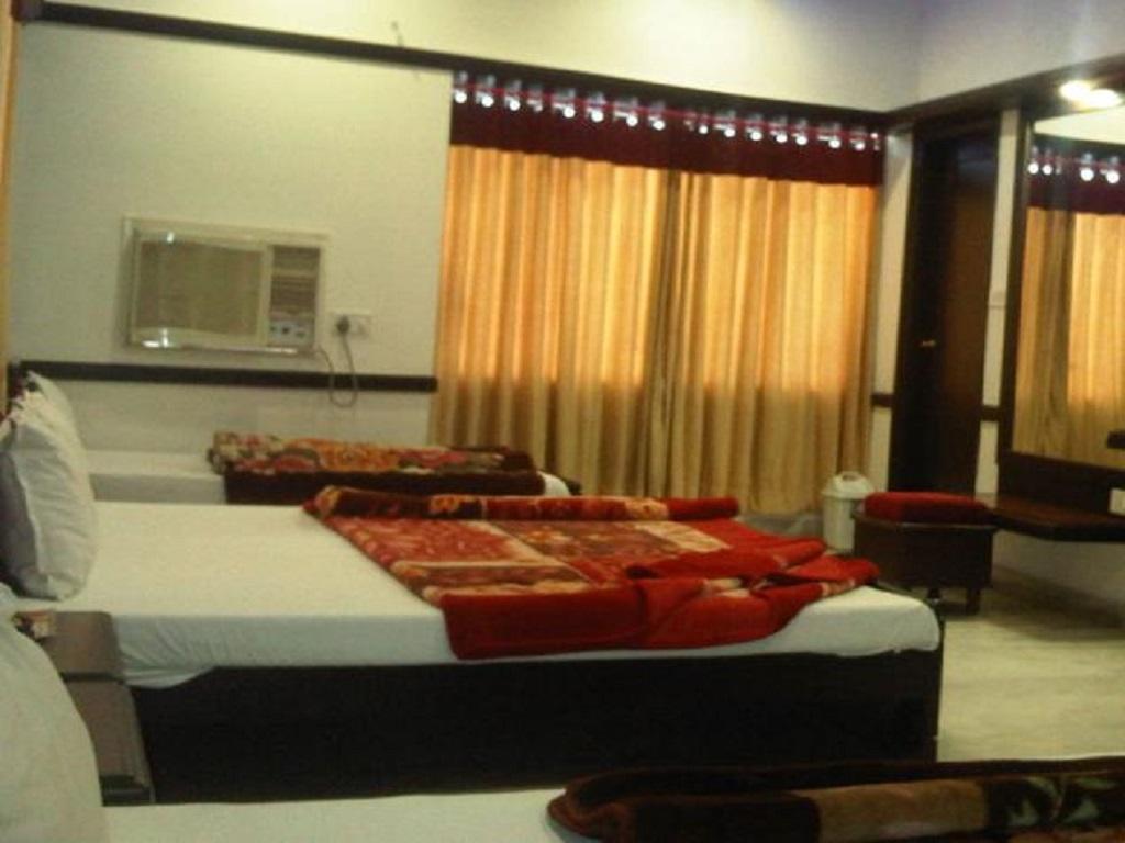 Hotel Ambaji International Ranpur Eksteriør billede